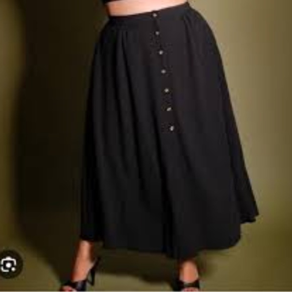 2X Selene Button Front Midi Skirt in Black Stretch Crepe - Picture 1 of 9